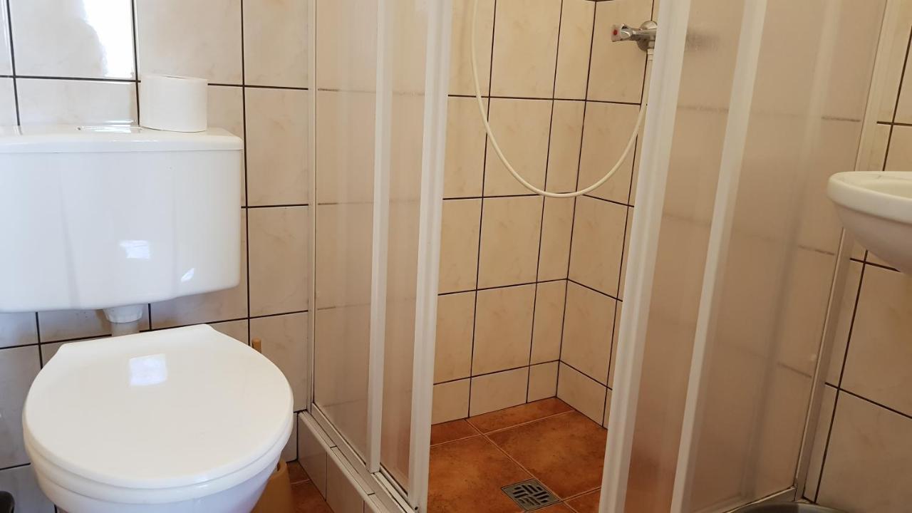 Wynajem Pokoi Kołobrzeg Exterior foto